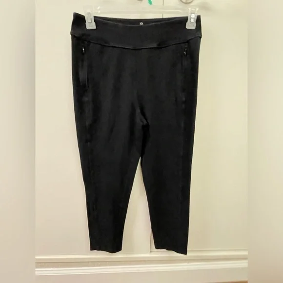 Talbots Leggings, high rise, cropped legs, zip side pockets, Size Medium, black - Picture 7 of 12